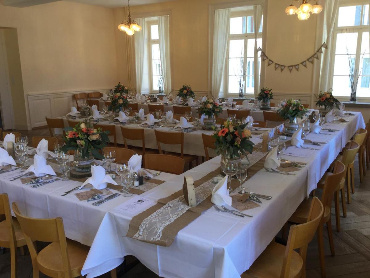 Hotel Restaurant Raben Linthal Kültér fotó