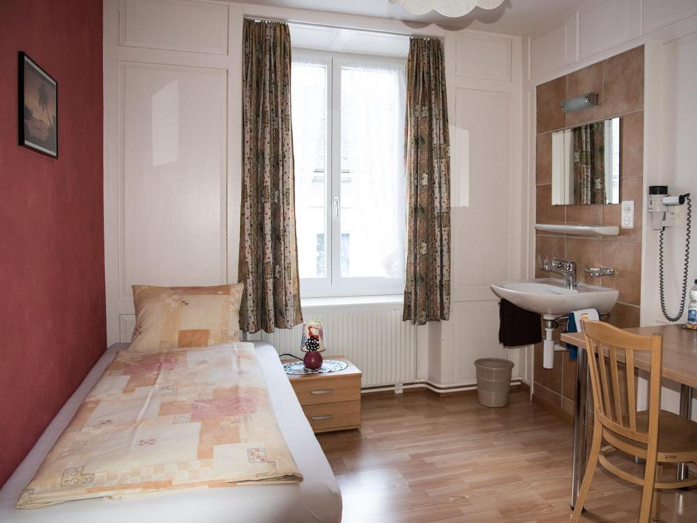 Hotel Restaurant Raben Linthal Kültér fotó
