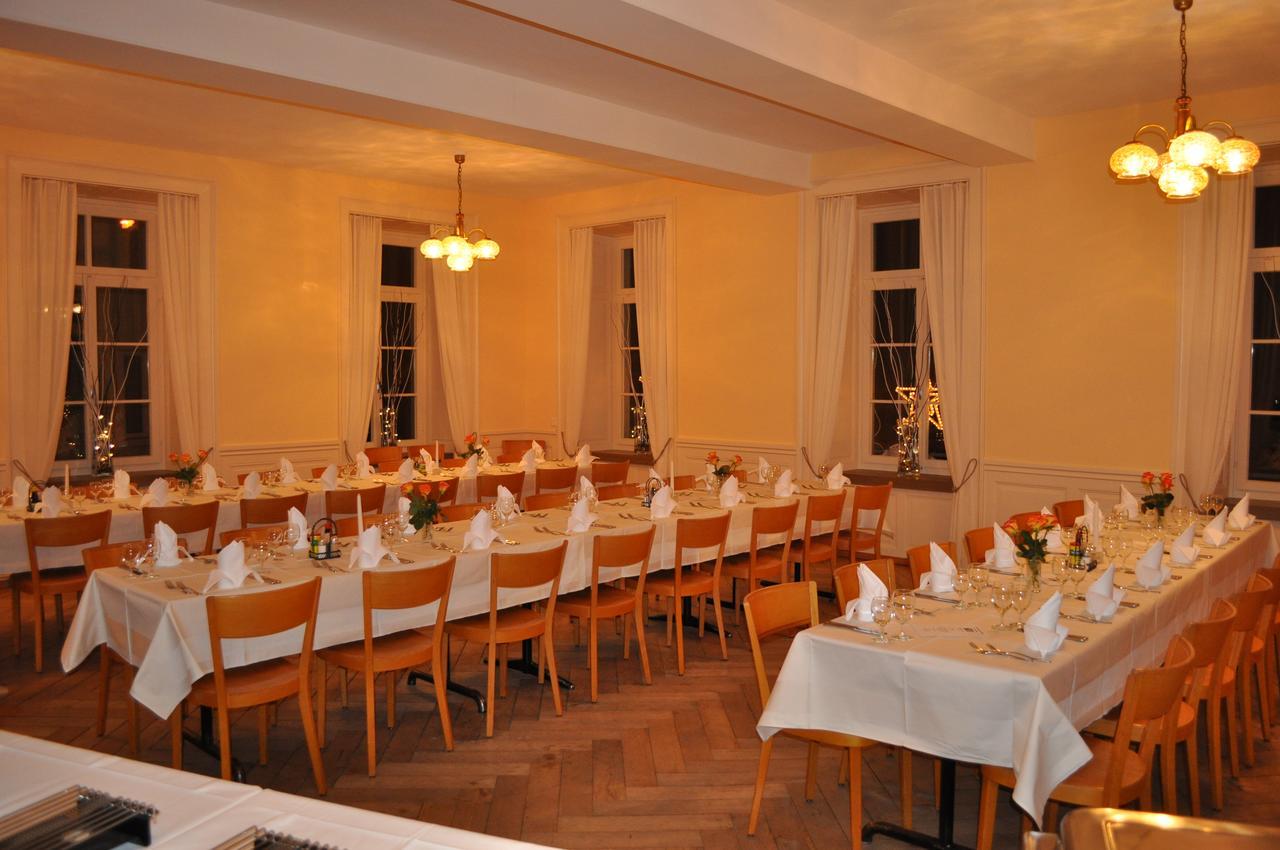 Hotel Restaurant Raben Linthal Kültér fotó