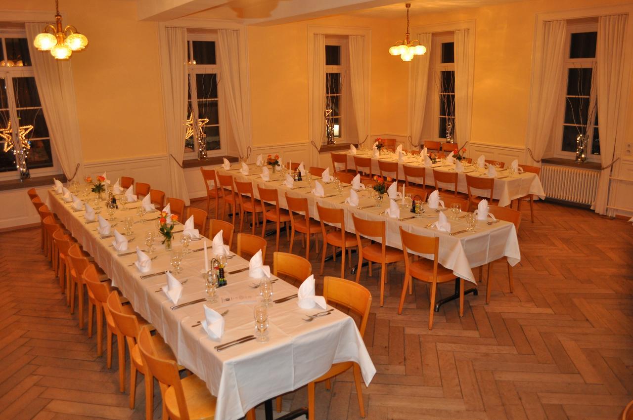 Hotel Restaurant Raben Linthal Kültér fotó