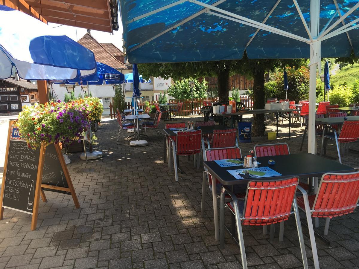 Hotel Restaurant Raben Linthal Kültér fotó