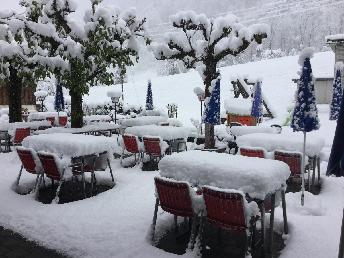 Hotel Restaurant Raben Linthal Kültér fotó