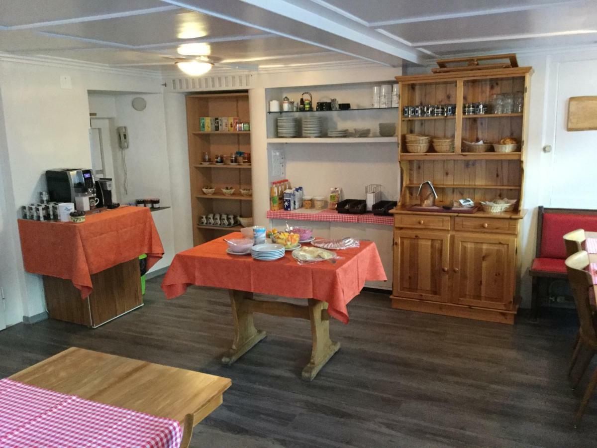 Hotel Restaurant Raben Linthal Kültér fotó